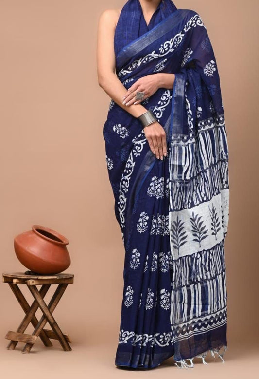 Linen saree with beautiful Digital Printed pallu Silver jari Weaving border