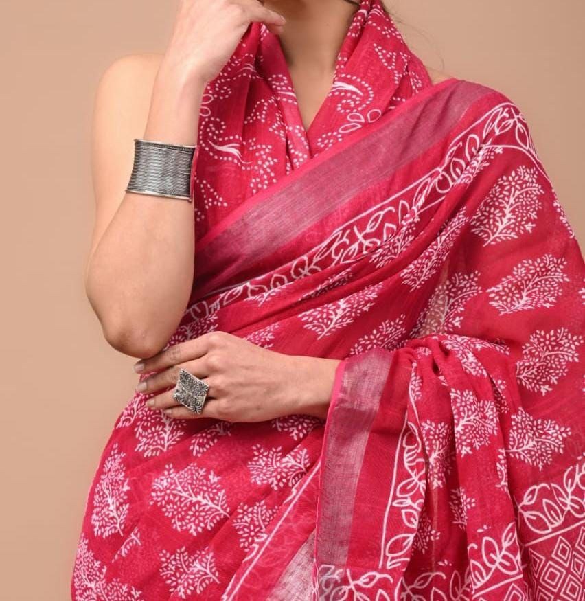 Linen saree with beautiful Digital Printed pallu Silver jari Weaving border