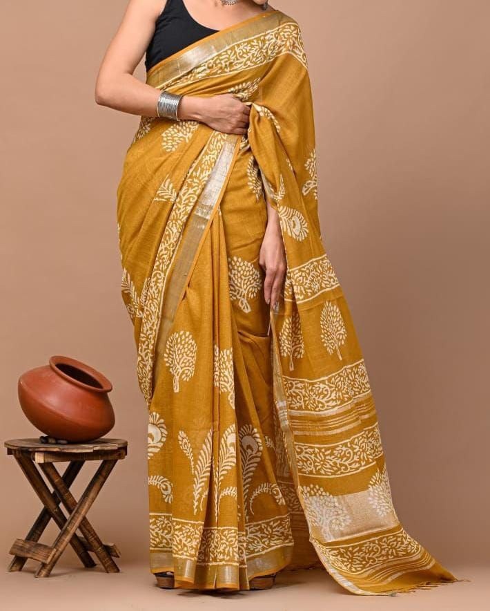 Linen saree with beautiful Digital Printed pallu Silver jari Weaving border