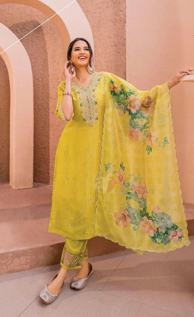 Kurti Pant with Heavy Dupatta, Pure Dola Silk- Positivity Yellow