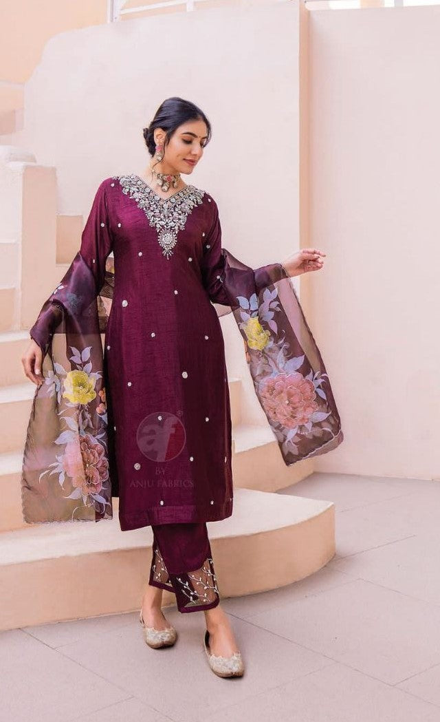 Kurti Pant with Heavy Dupatta, Pure Dola Silk- Amethyst