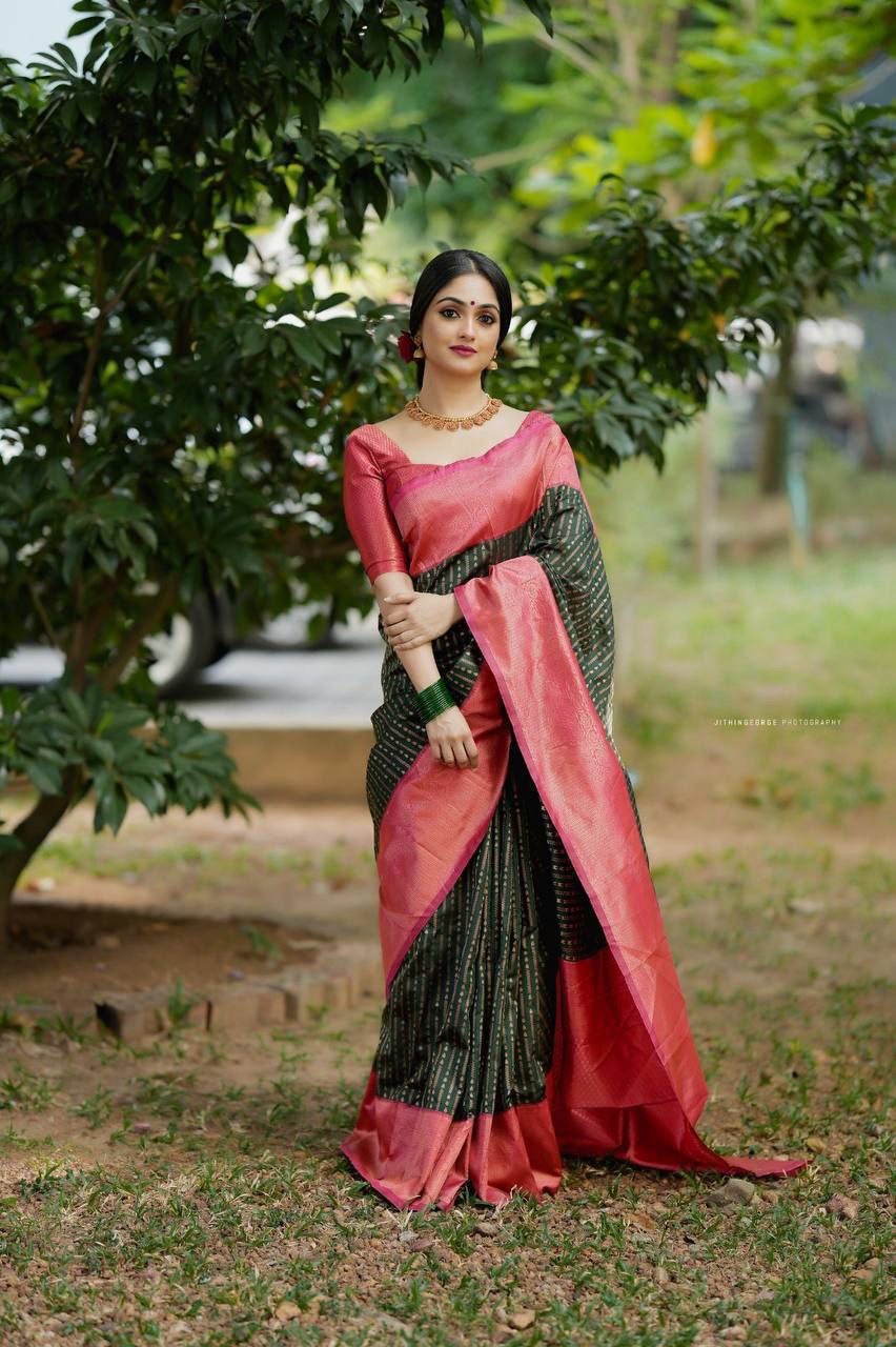 exquisite Soft Lichi Silk Saree